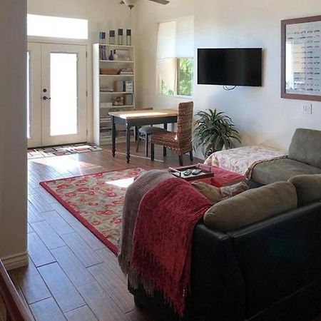 Beautiful New Detached Casita Nestled In Scenic Southern Ca Foothills! Fallbrook Extérieur photo