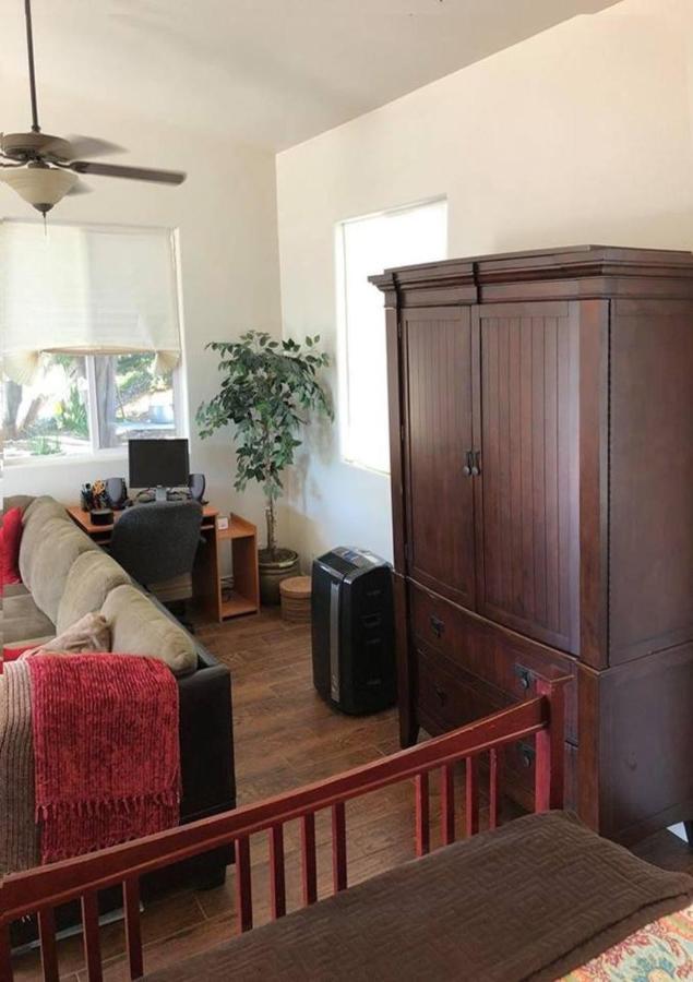 Beautiful New Detached Casita Nestled In Scenic Southern Ca Foothills! Fallbrook Extérieur photo